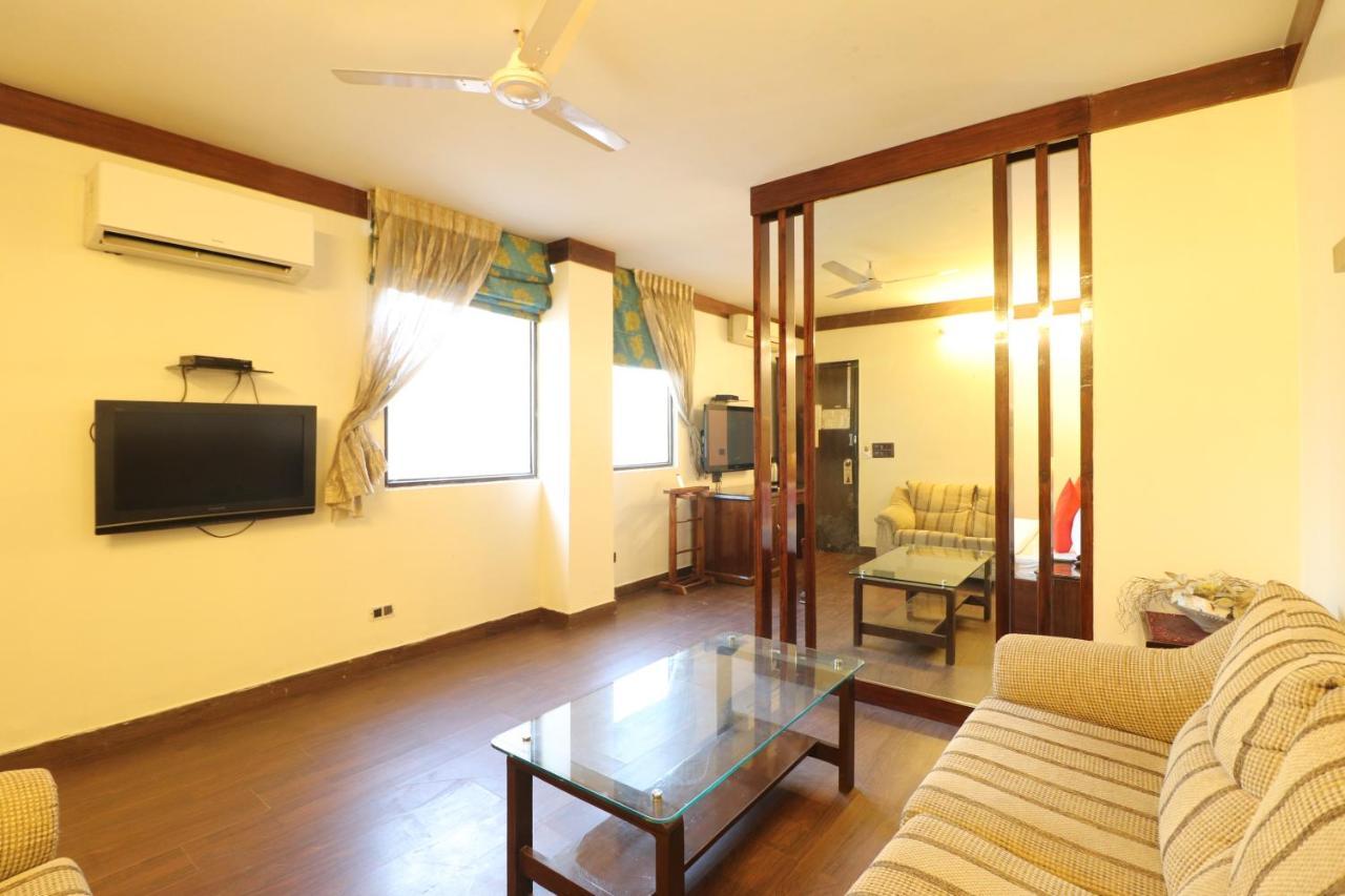 Hotel Clark Heights New Delhi Ngoại thất bức ảnh