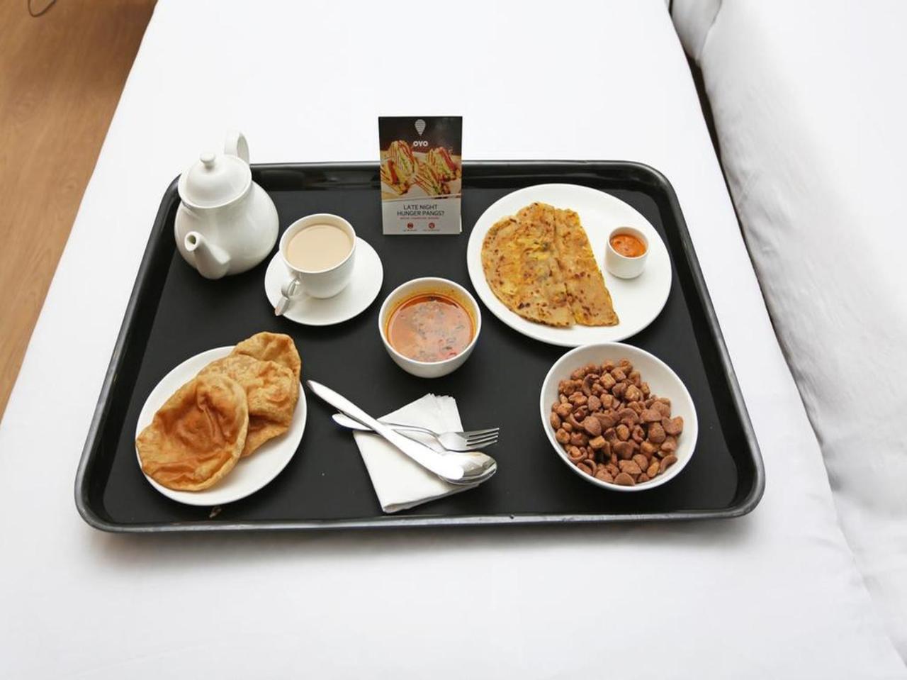 Hotel Clark Heights New Delhi Ngoại thất bức ảnh