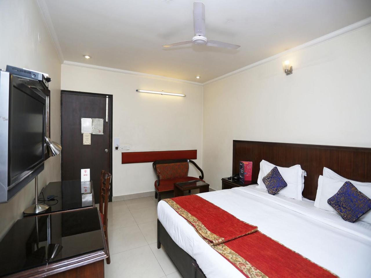 Hotel Clark Heights New Delhi Ngoại thất bức ảnh